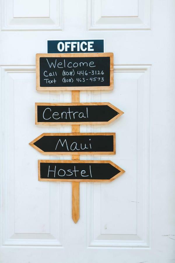 Central Maui Hostel Wailuku Buitenkant foto